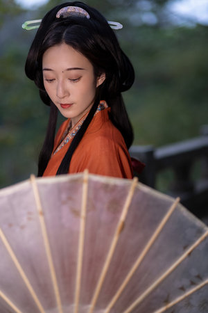 秦戈坐了三年牢全文免费阅读