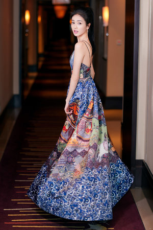 精品美女视频国产