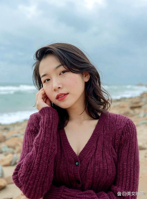 国产白嫩肥逼性交剧情AV片