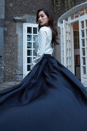 日日摸夜夜添夜夜添A片